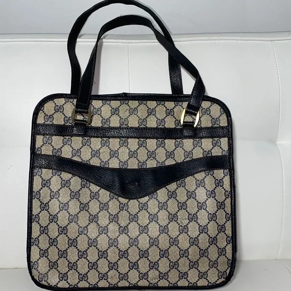 Sold! Not Available Anymore. Authentic vintage Gucci - AS IS - Picture 2 of 16